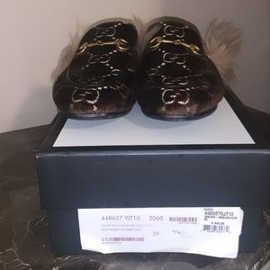Slight worn Gucci fur slides
